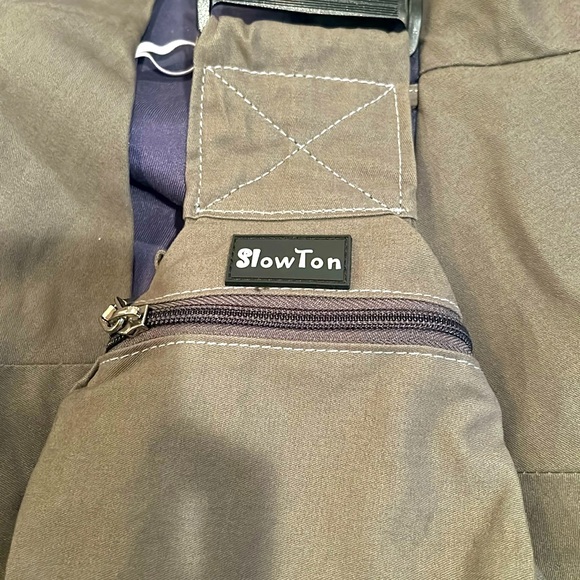 New condition puppy or small dog carrying sling - Picture 2 of 4